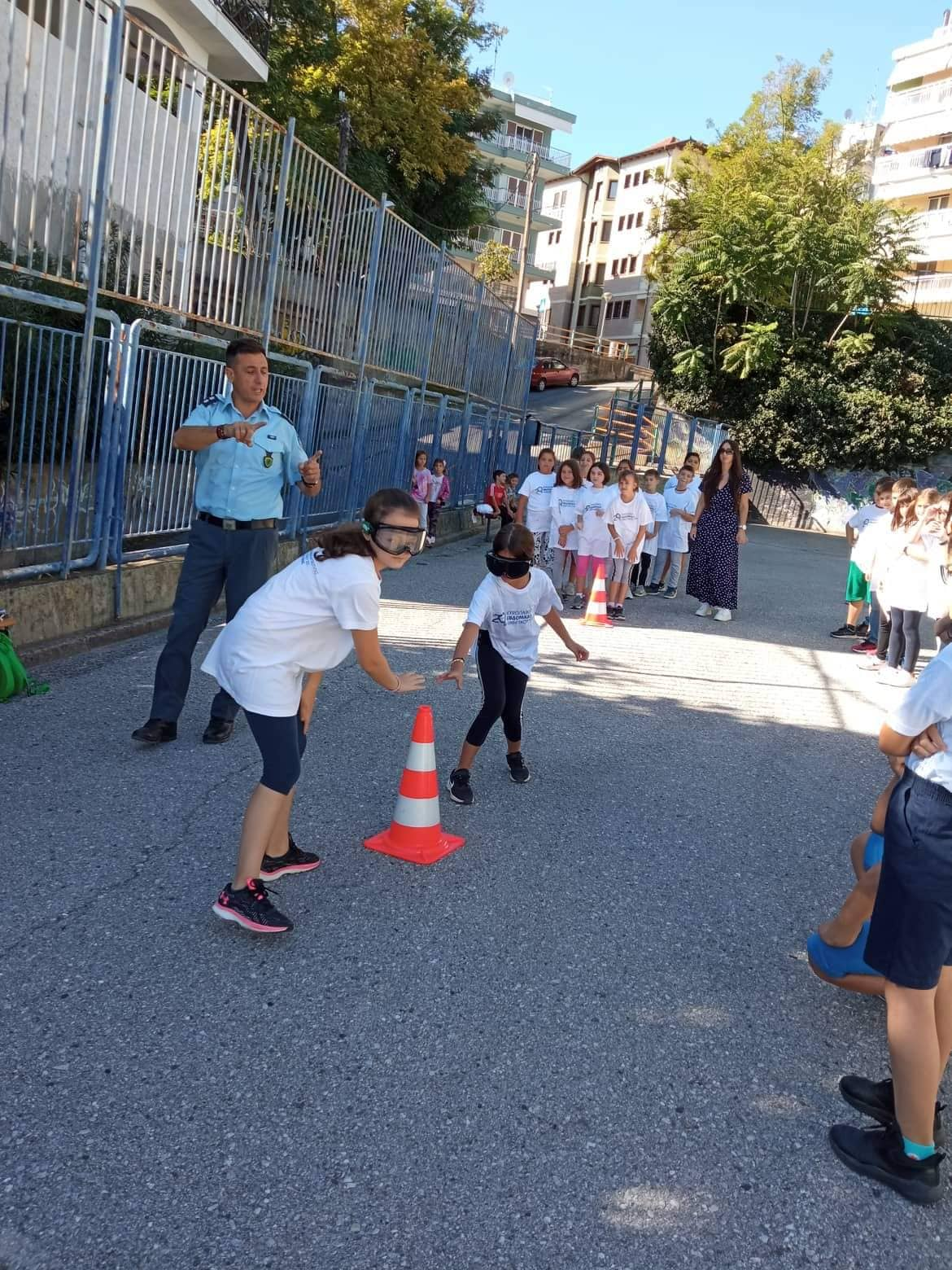 7ο Δημοτικό δράση με Τροχαία Βέροιας 1