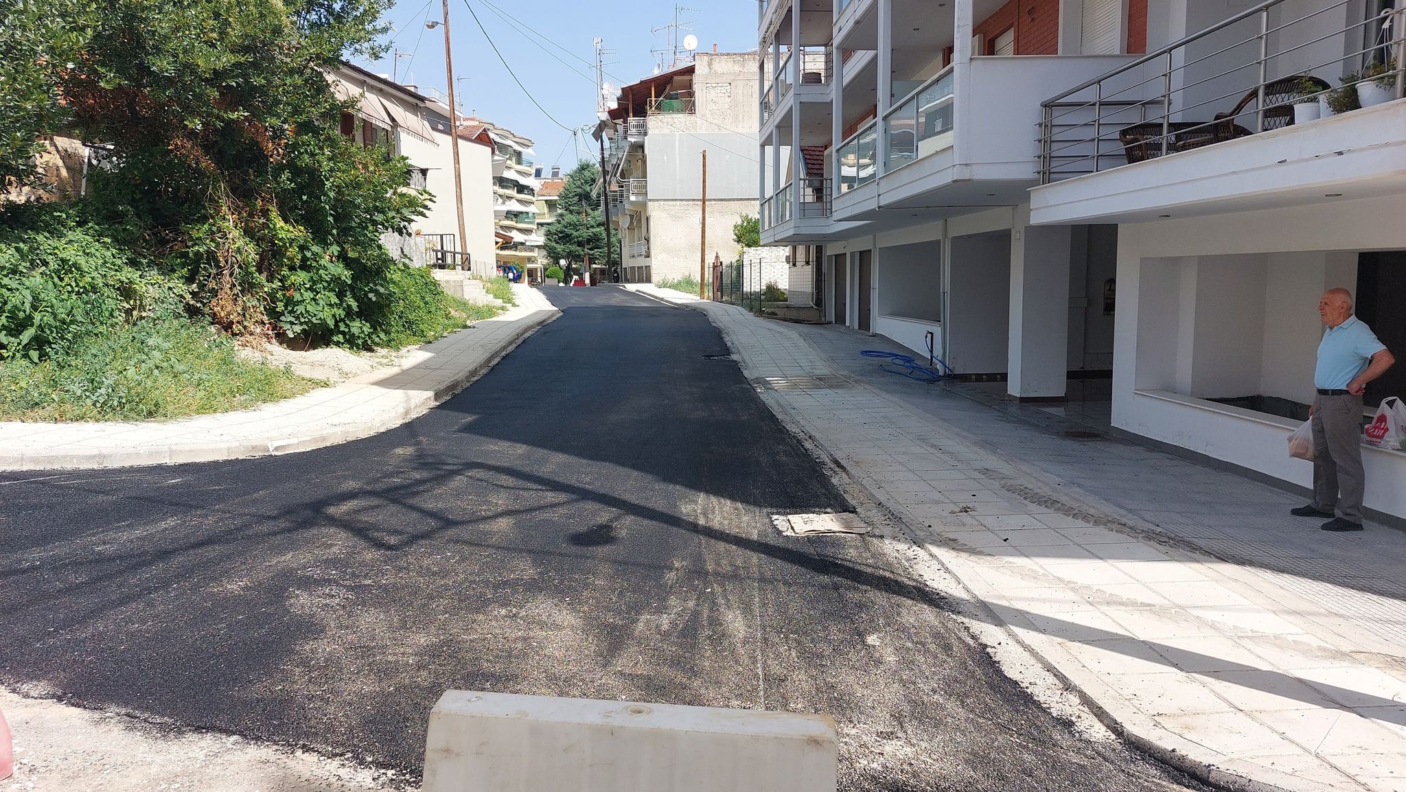 Ασφαλτόστρωση οδού Περγάμου 1