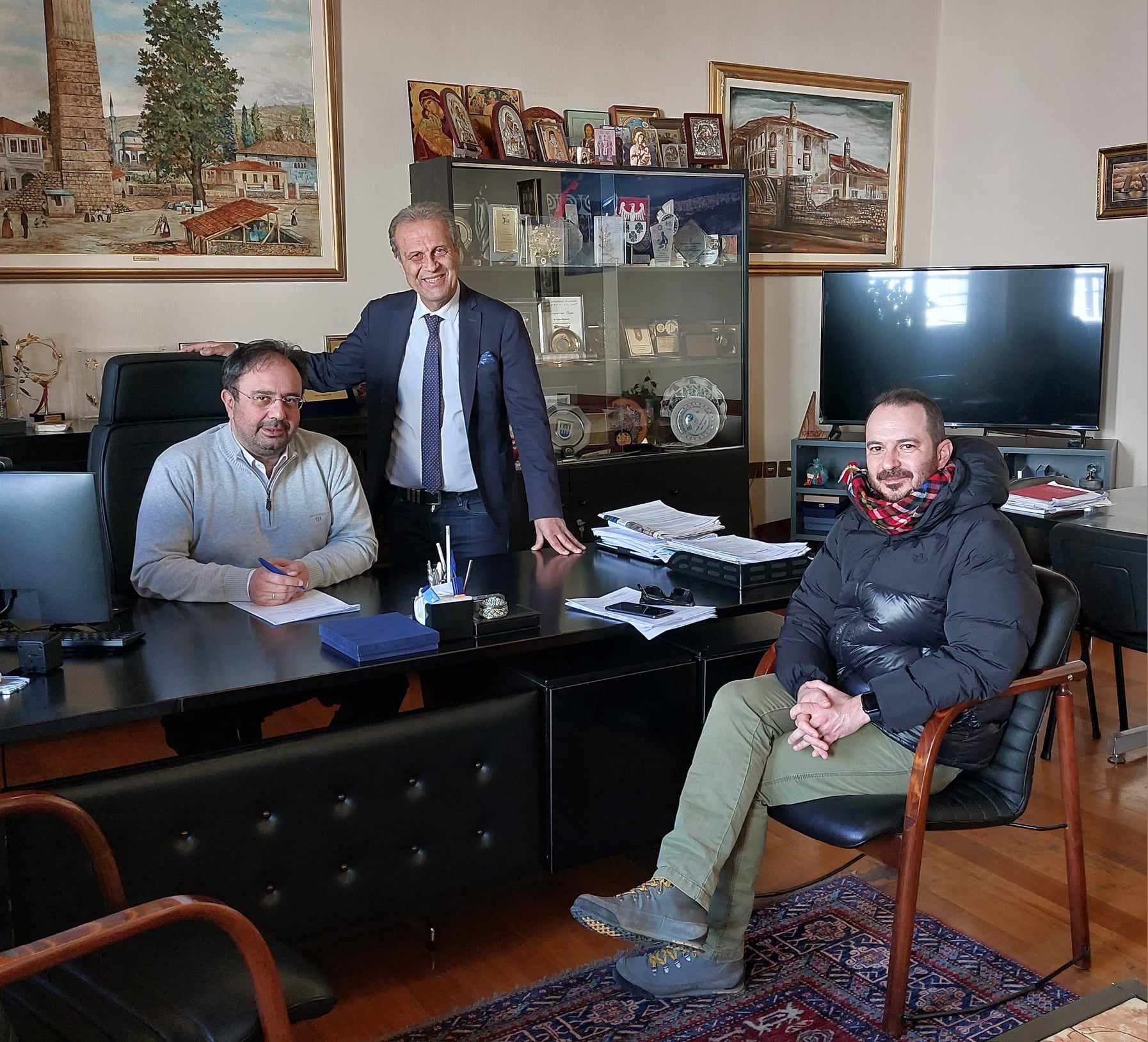 Υπογραφή σύμβασης Αγροτική Οδοποιία Μακροχωρίου Ταγαροχωρίου