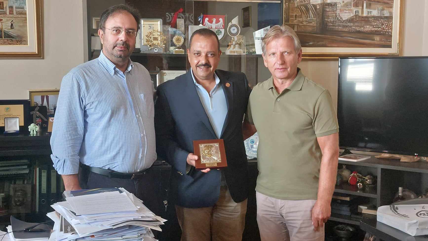 Δήμαρχος με Αιγύπτιο Πρόεδρο Εργαζομένων ύδρευσης 2