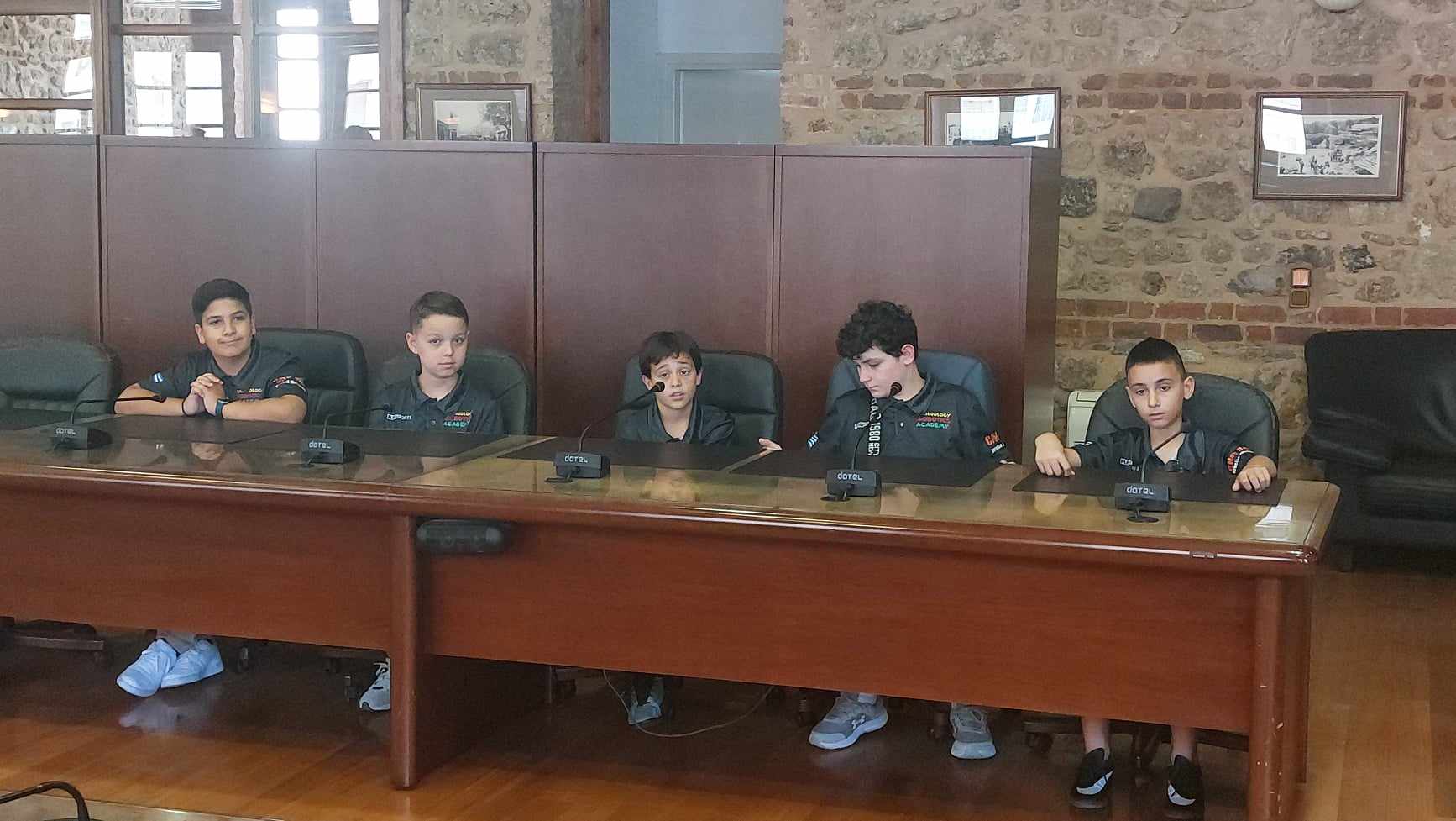 Επίσκεψη μαθητών ρομποτικής στον Δήμαρχο 1