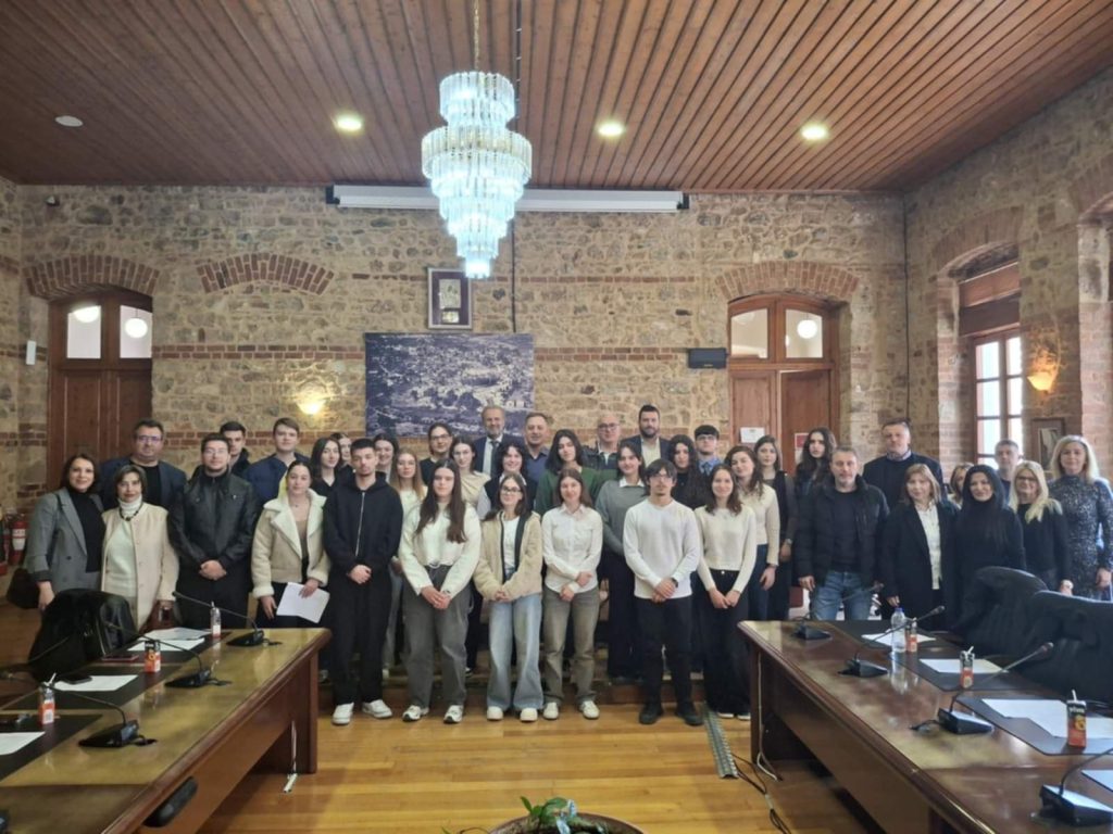 Ολοκληρώθηκε με επιτυχία το 7ο Δημοτικό Συμβούλιο Εφήβων