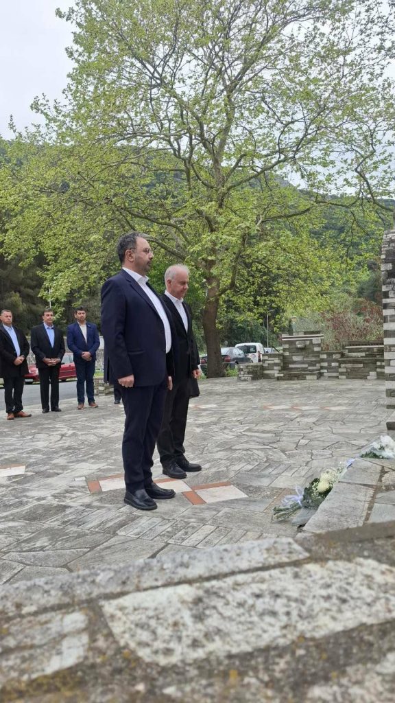 Στο Μνημόσυνο των 21 μαθητών από το Μακροχώρι ο Δήμαρχος Βέροιας